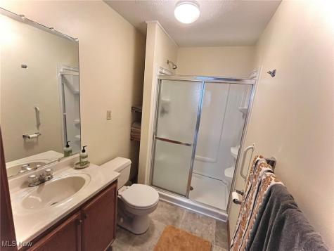 512 Pine Valley Drive Steubenville OH 43952
