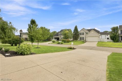 7597 Meadow Brooke Way Northfield OH 44067