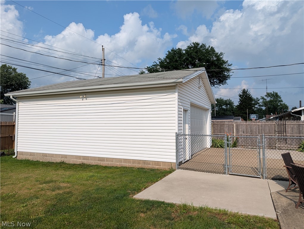 2325 Cathy Drive NE Canton OH 44705