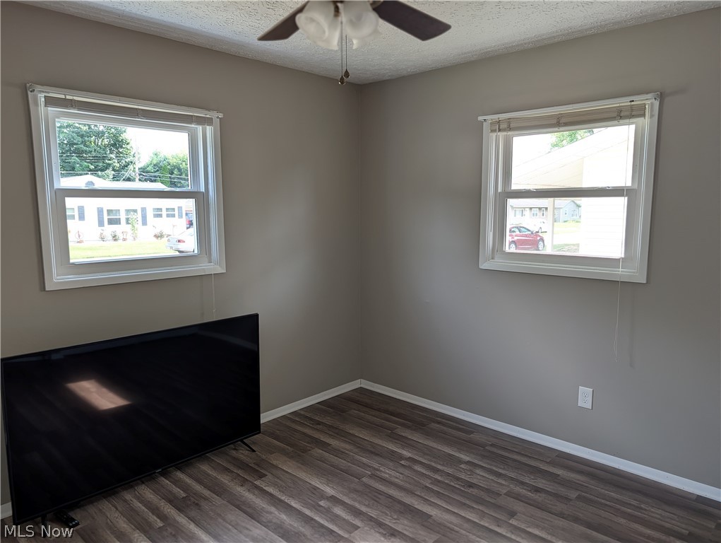 2325 Cathy Drive NE Canton OH 44705