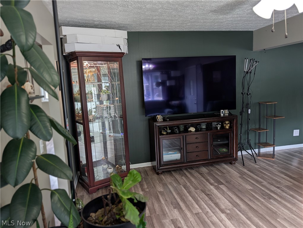 2325 Cathy Drive NE Canton OH 44705