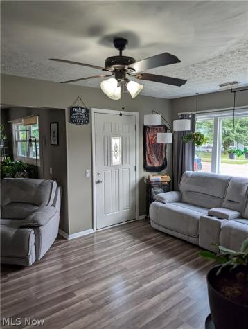 2325 Cathy Drive NE Canton OH 44705