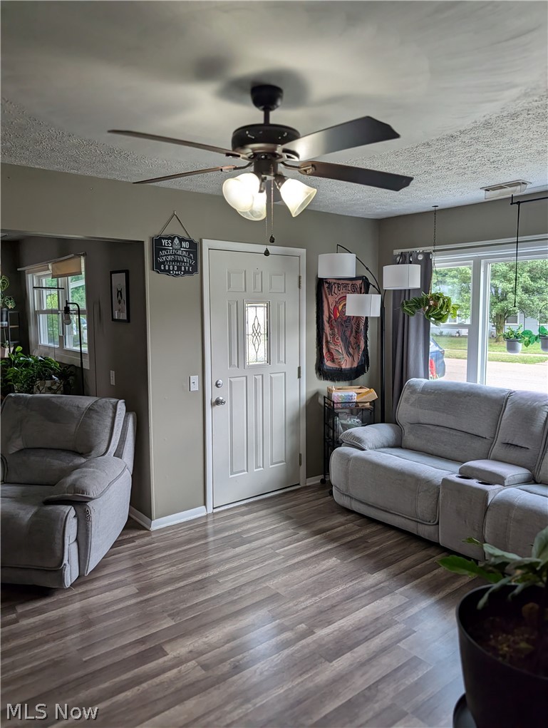 2325 Cathy Drive NE Canton OH 44705
