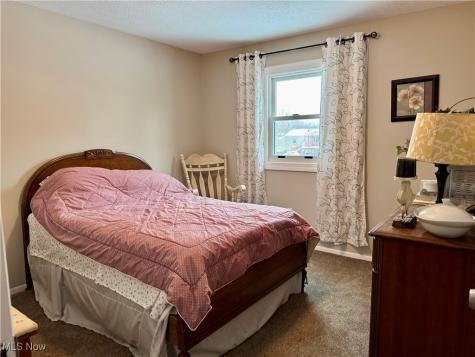 8329 Lorraine Drive Strongsville OH 44149