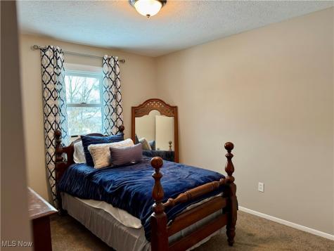 8329 Lorraine Drive Strongsville OH 44149