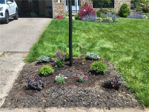 8329 Lorraine Drive Strongsville OH 44149