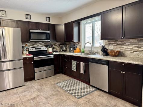 8329 Lorraine Drive Strongsville OH 44149