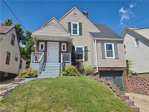 239 Hollywood Boulevard Steubenville OH 43952