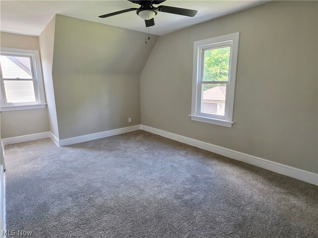 239 Hollywood Boulevard Steubenville OH 43952