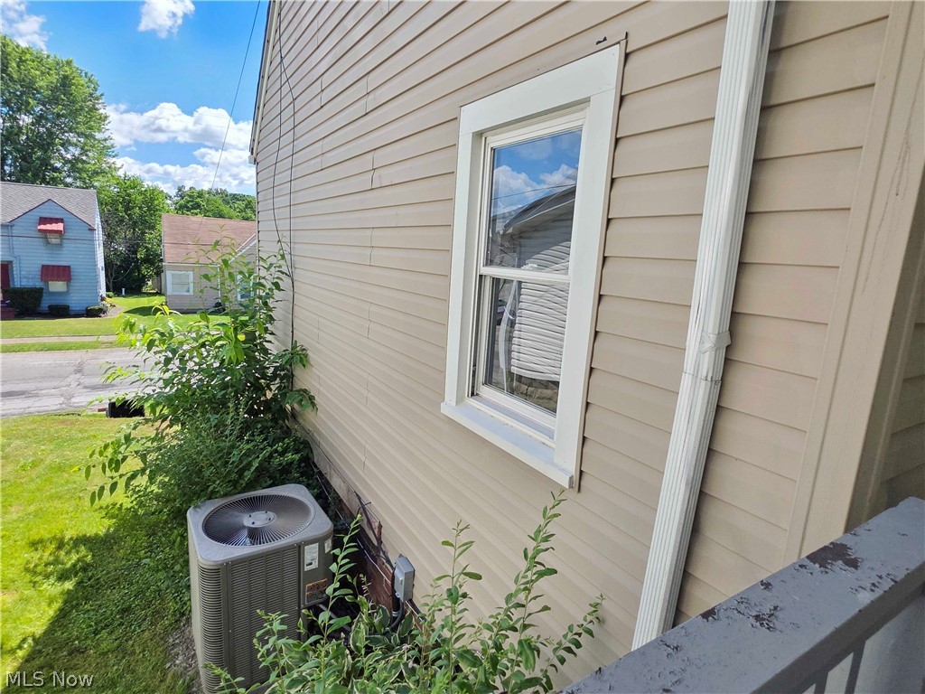 239 Hollywood Boulevard Steubenville OH 43952
