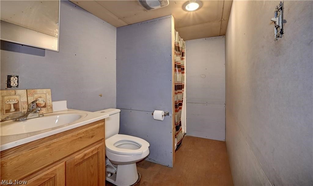 7736 Fort Laurens Road NW Strasburg OH 44680