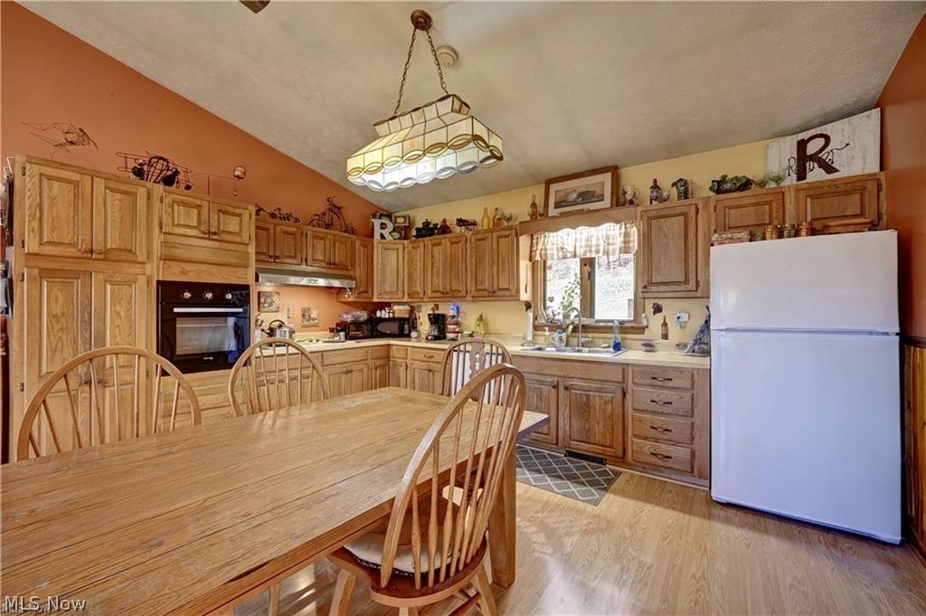 7736 Fort Laurens Road NW Strasburg OH 44680