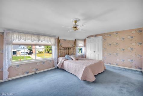 9720 Mccracken Boulevard Garfield Heights OH 44125