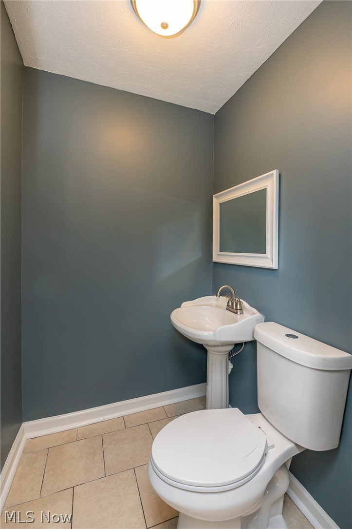 2278 26th Street SW Akron OH 44314