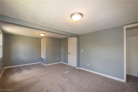 2278 26th Street SW Akron OH 44314