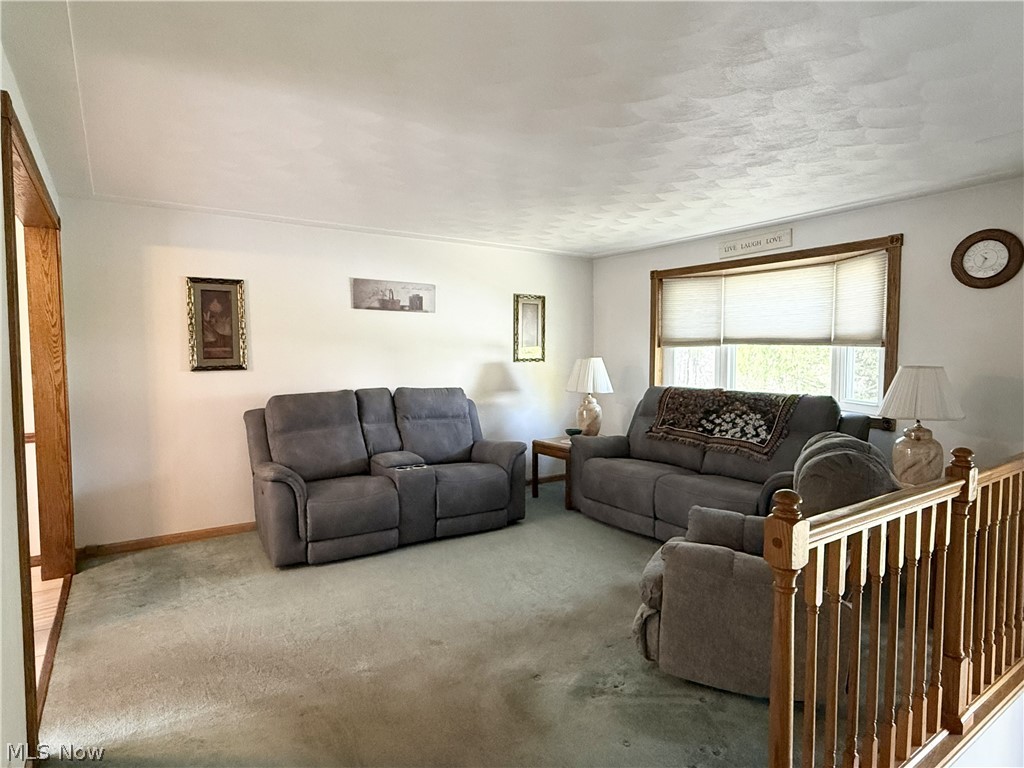601 Emmett Way Steubenville OH 43952