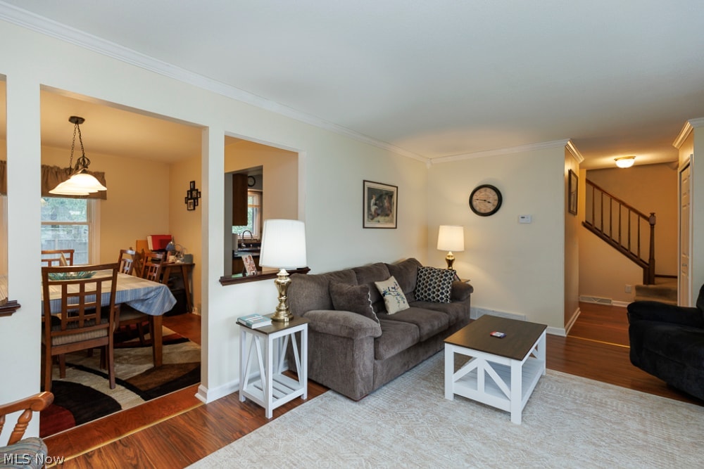 137 Hilltop Circle Elyria OH 44035