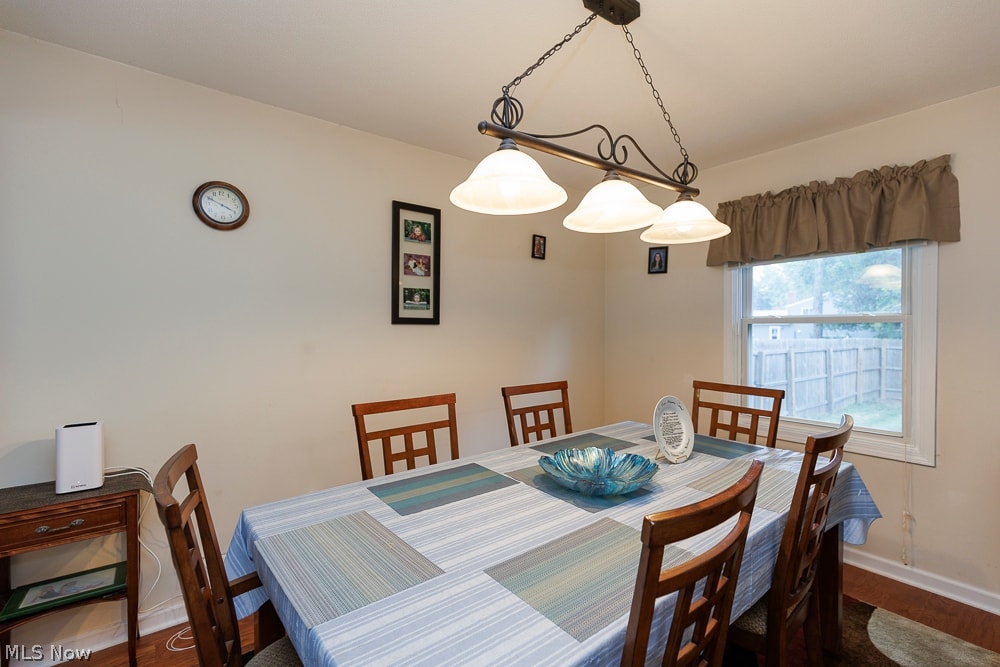 137 Hilltop Circle Elyria OH 44035
