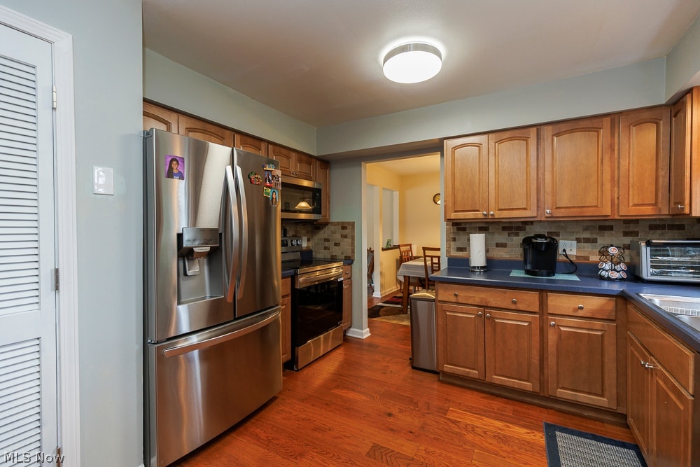 137 Hilltop Circle Elyria OH 44035