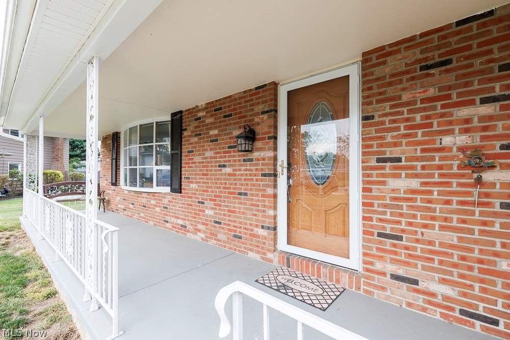 137 Hilltop Circle Elyria OH 44035