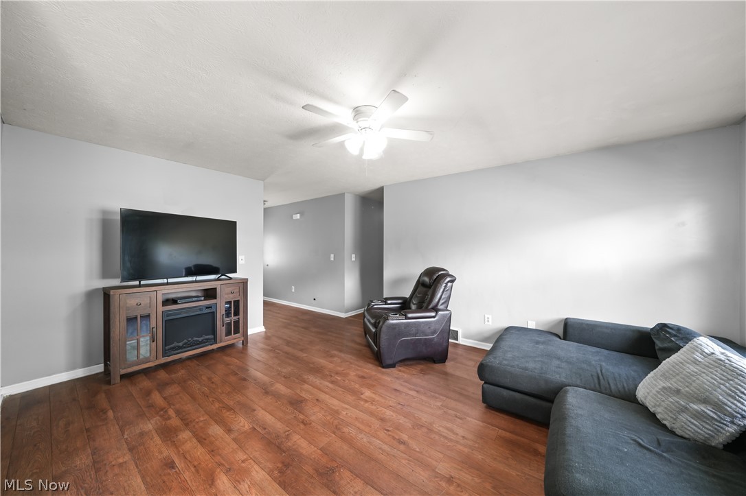 227 Forest Park Drive Lagrange OH 44050