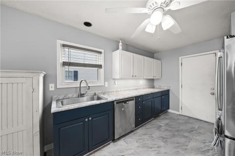 227 Forest Park Drive Lagrange OH 44050