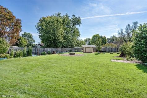 3229 Glen Oaks Drive Youngstown OH 44511