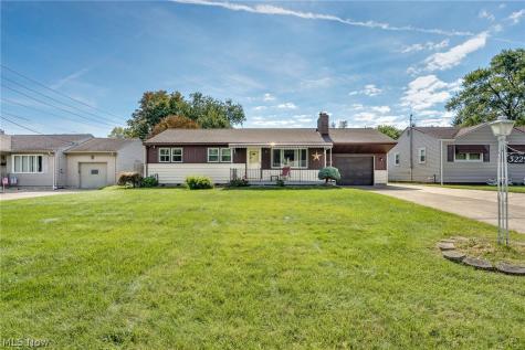 3229 Glen Oaks Drive Youngstown OH 44511