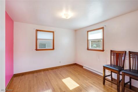 3229 Glen Oaks Drive Youngstown OH 44511