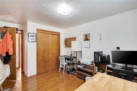 3229 Glen Oaks Drive Youngstown OH 44511