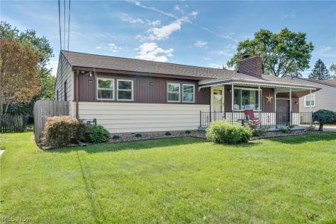 3229 Glen Oaks Drive Youngstown OH 44511