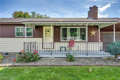 3229 Glen Oaks Drive Youngstown OH 44511