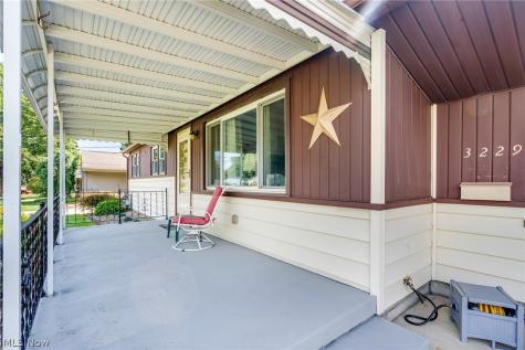 3229 Glen Oaks Drive Youngstown OH 44511