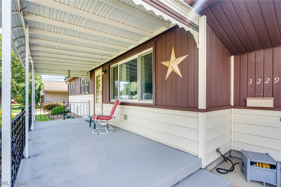 3229 Glen Oaks Drive Youngstown OH 44511