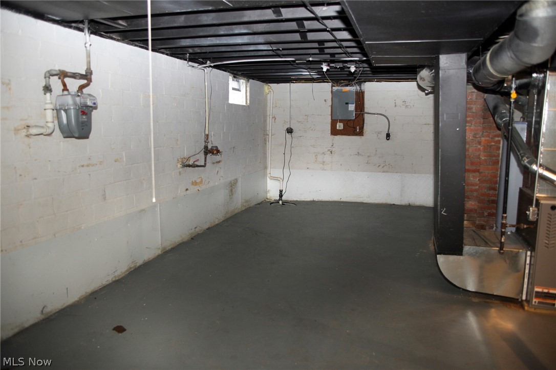 1502 37th Street NW Canton OH 44709