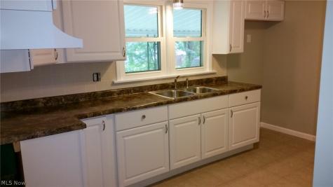 1502 37th Street NW Canton OH 44709