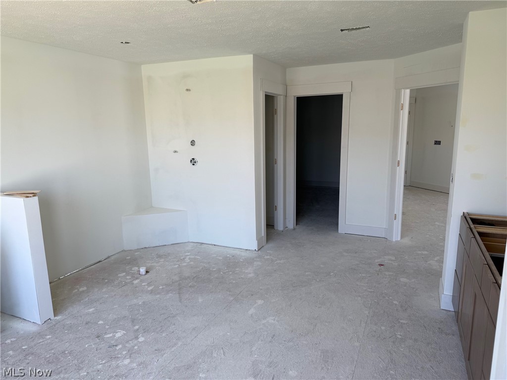 32610 Trillium Court Avon Lake OH 44012
