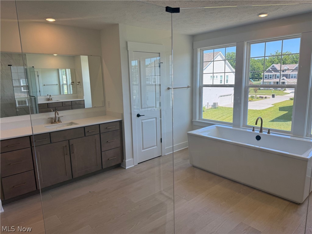 32610 Trillium Court Avon Lake OH 44012
