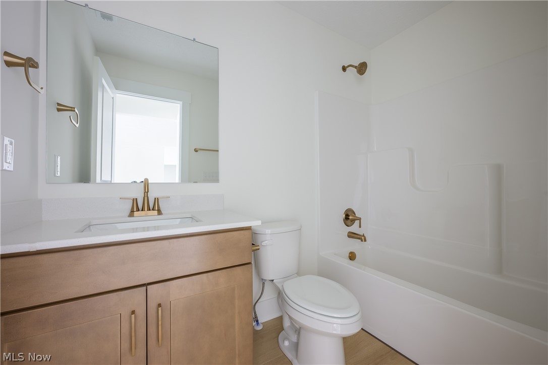 32610 Trillium Court Avon Lake OH 44012