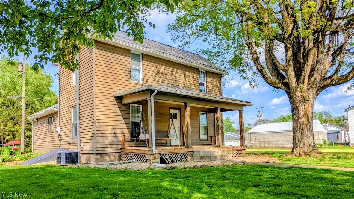 128 W Main Street Warsaw OH 43844