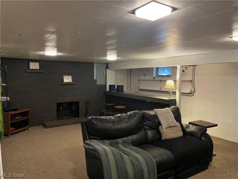 339 Garfield Steubenville OH 43952