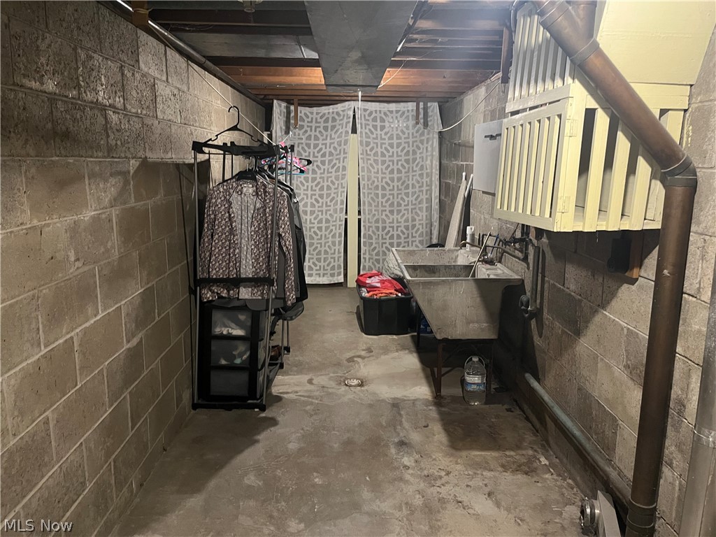 339 Garfield Steubenville OH 43952