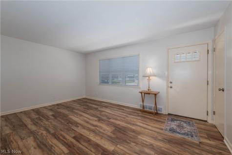 15541 Susan Drive Brook Park OH 44142