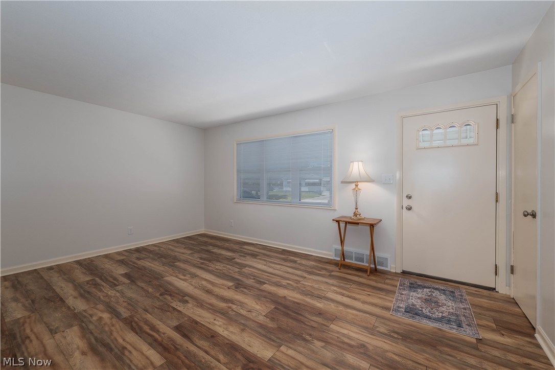 15541 Susan Drive Brook Park OH 44142