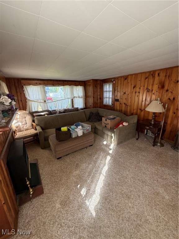 1945 Norwood Street NW Warren OH 44485