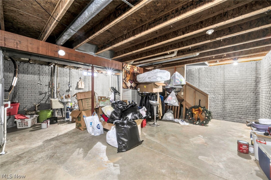 12500 Woodside Avenue Cleveland OH 44108