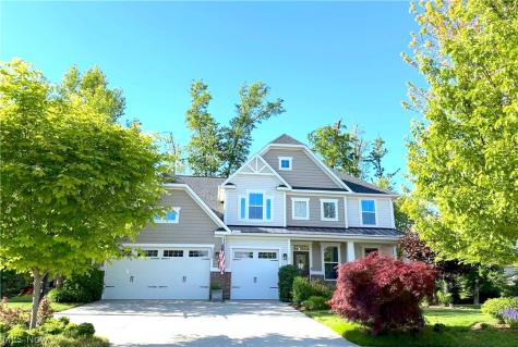 2430 Woodhawk Lane Avon OH 44011