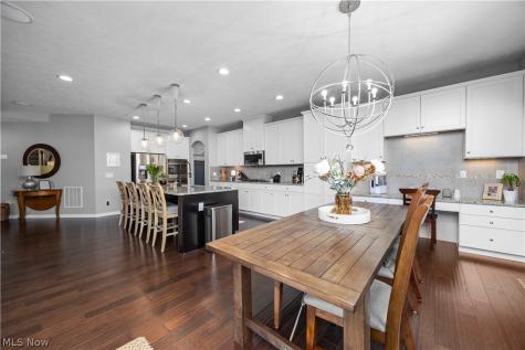 2430 Woodhawk Lane Avon OH 44011