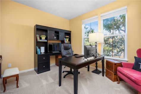 2430 Woodhawk Lane Avon OH 44011