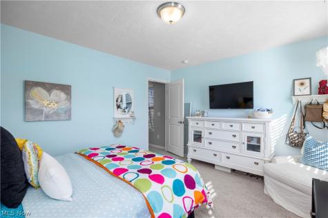 2430 Woodhawk Lane Avon OH 44011